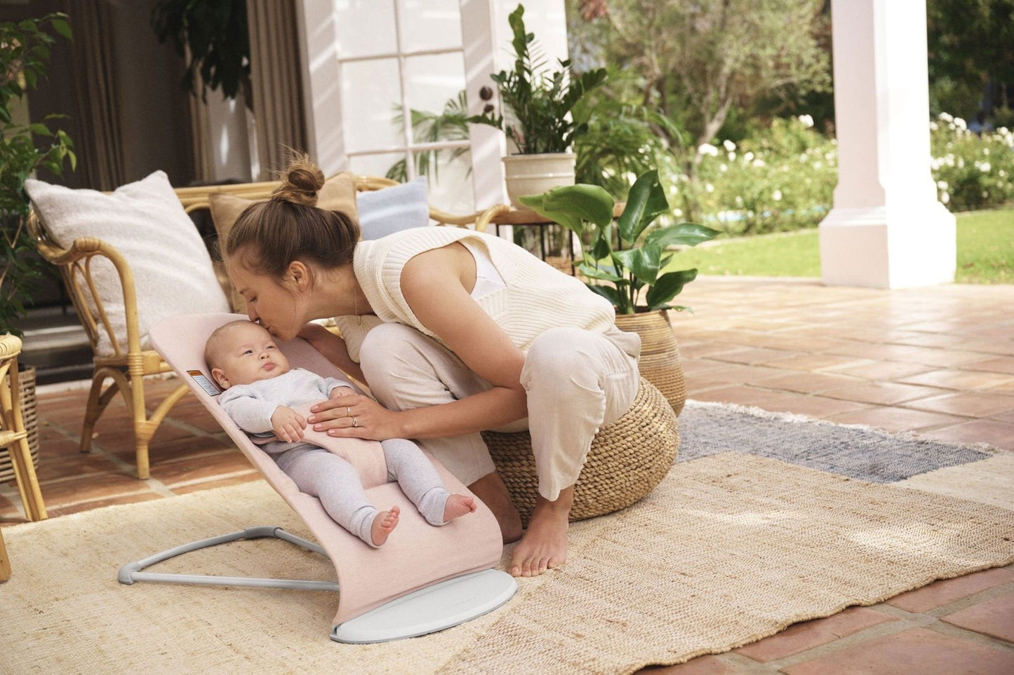 BabyBjörn Bouncer Bliss, Woven, Light Pink Mélange - BOBO BOUTIQUE