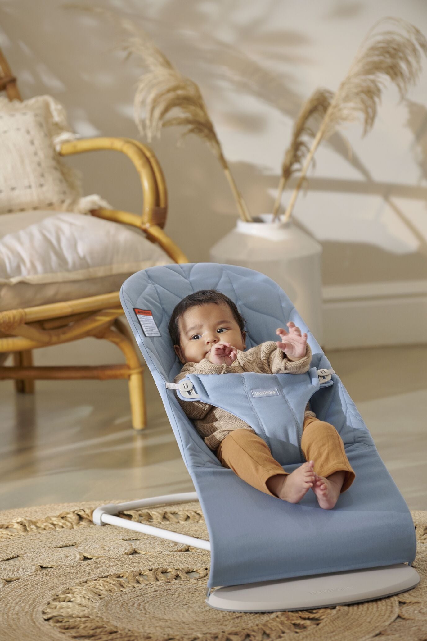 BabyBjörn Bouncer Bliss, Woven, Petal Quilt, Blue - BOBO BOUTIQUE