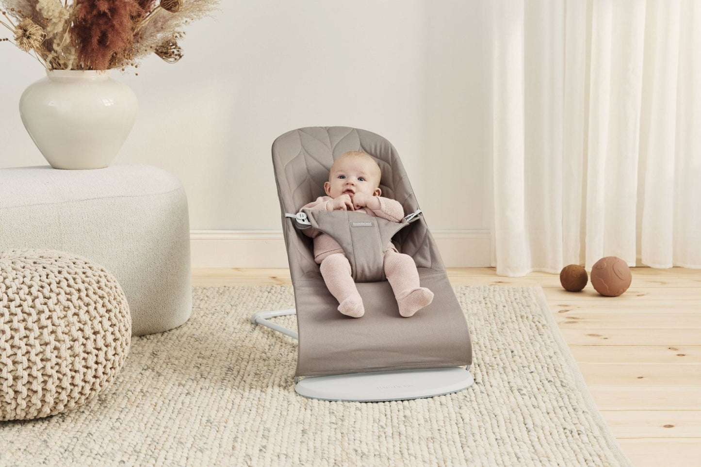 BabyBjörn Bouncer Bliss, Woven, Classic Quilt, Sand Grey - BOBO BOUTIQUE