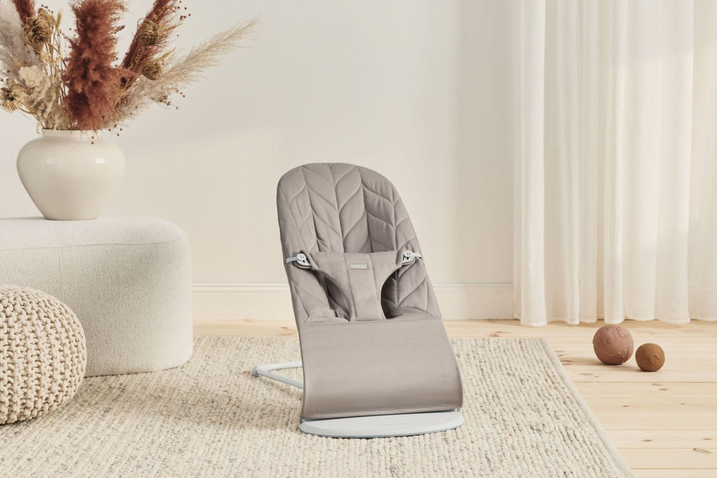 BabyBjörn Bouncer Bliss, Woven, Classic Quilt, Sand Grey - BOBO BOUTIQUE