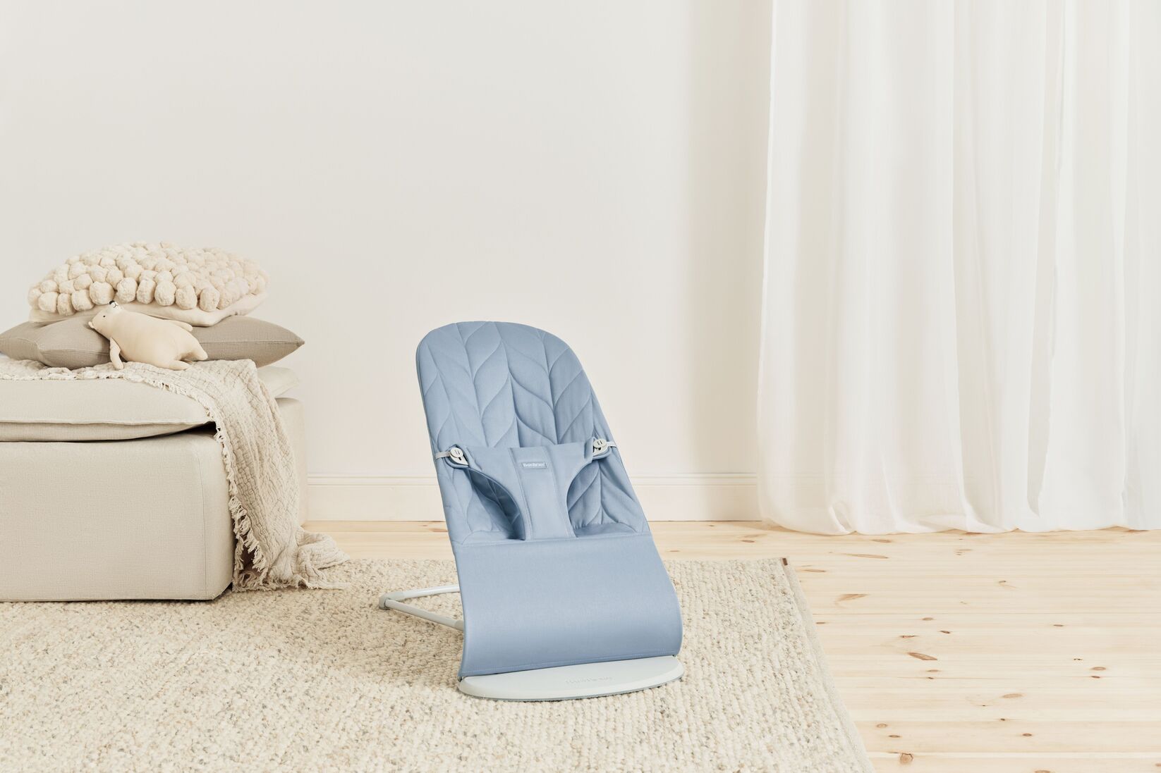 BabyBjörn Bouncer Bliss, Woven, Petal Quilt, Blue - BOBO BOUTIQUE
