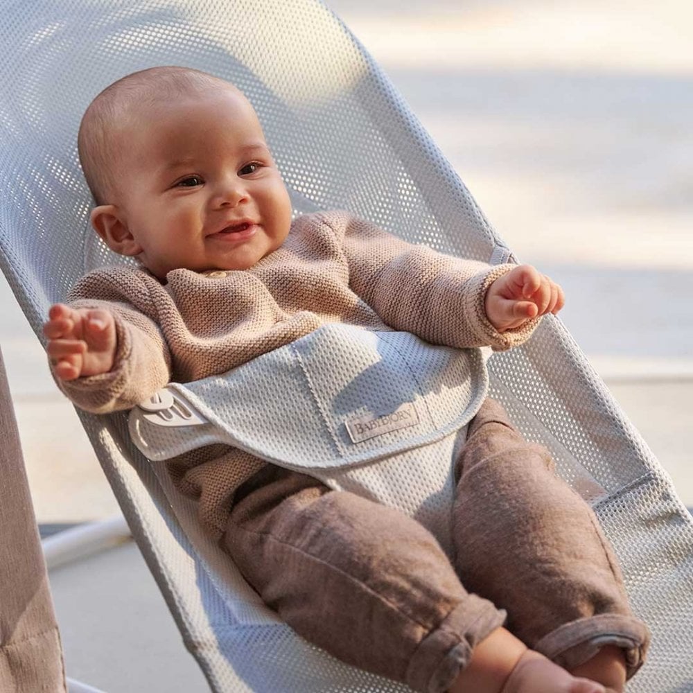 BabyBjörn Bouncer Balance Soft, Mesh, Silver/White - BOBO BOUTIQUE 
