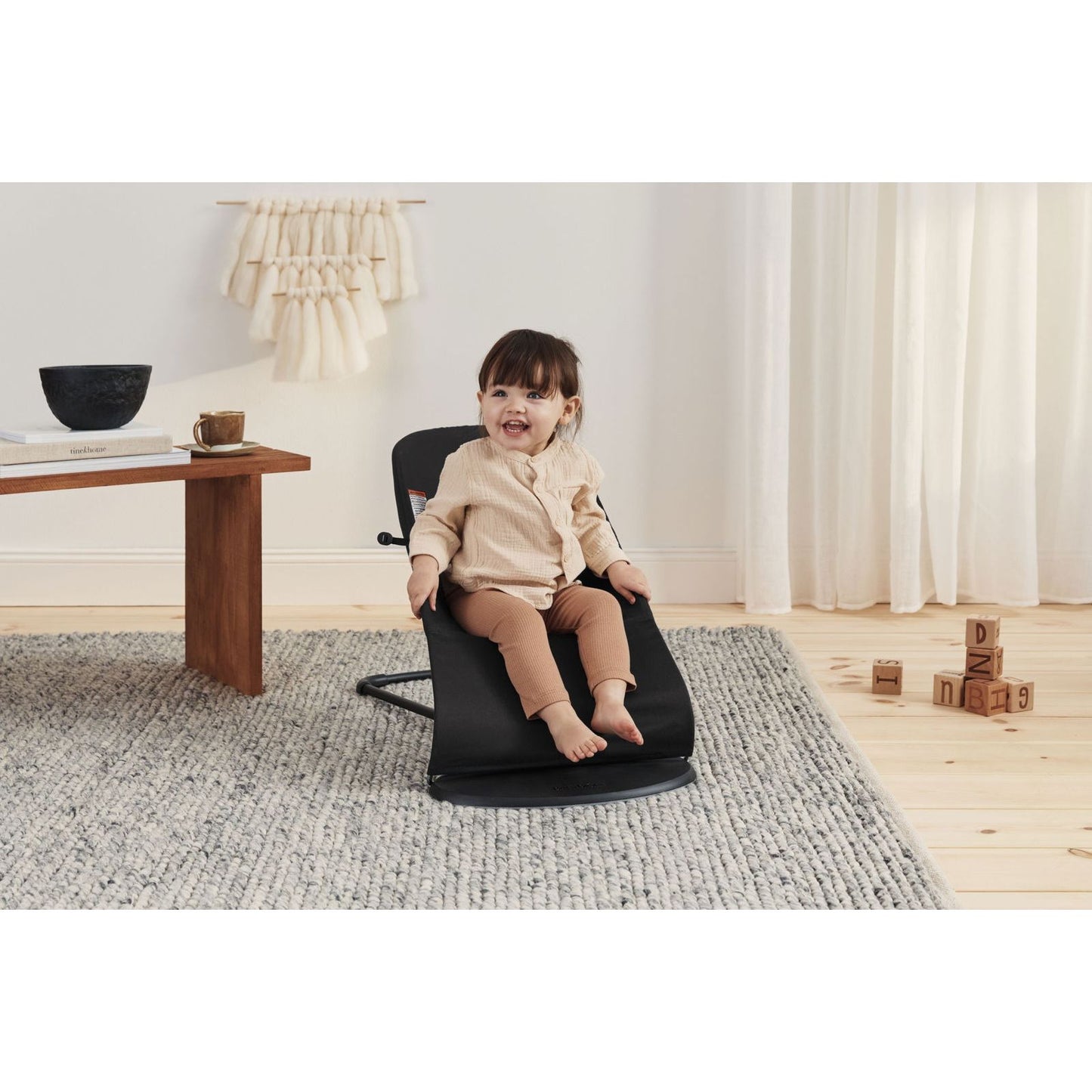 BabyBjörn Bouncer Balance Soft, Woven, Black/Dark grey - BOBO BOUTIQUE 