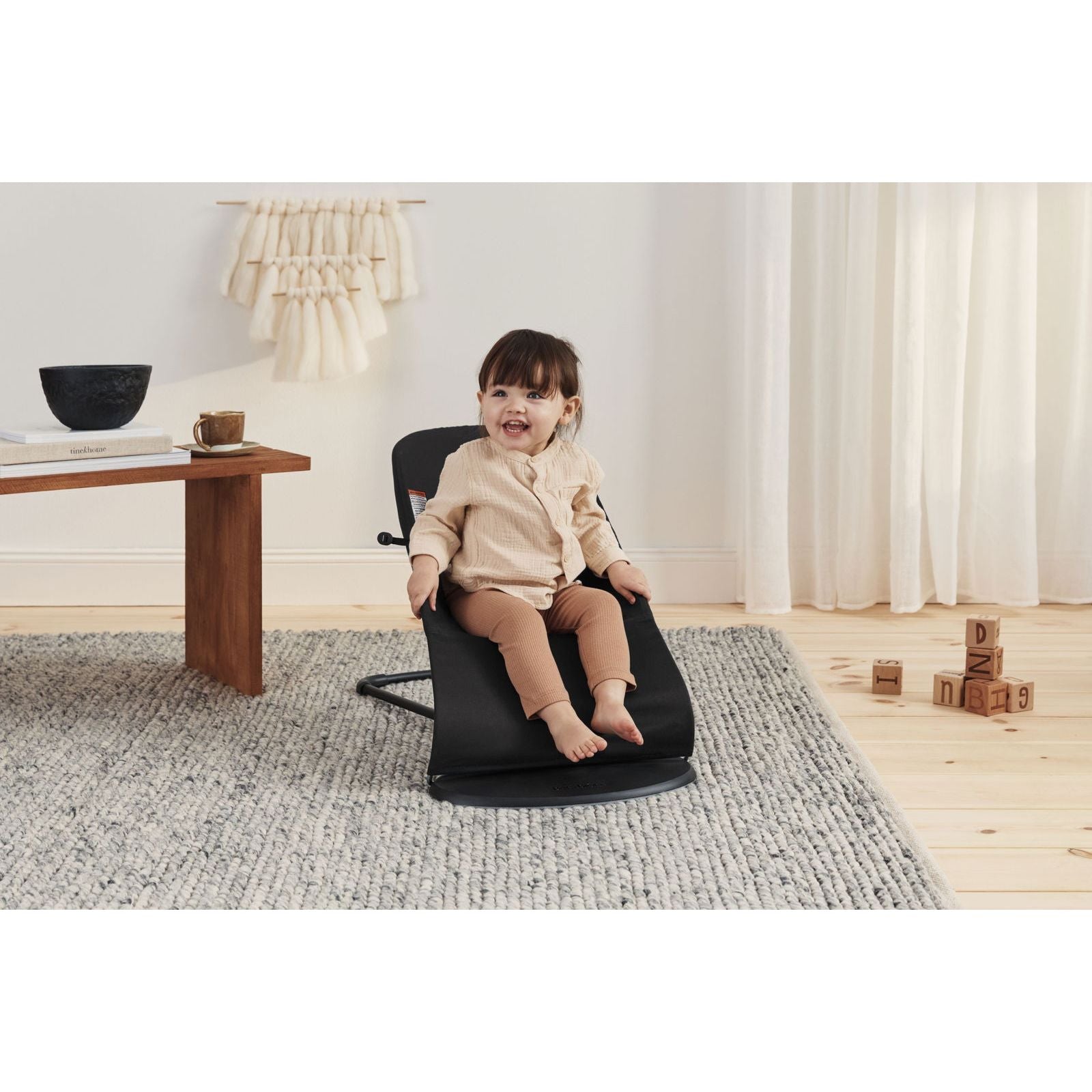 BabyBjörn Bouncer Balance Soft, Woven, Black/Dark grey - BOBO BOUTIQUE 